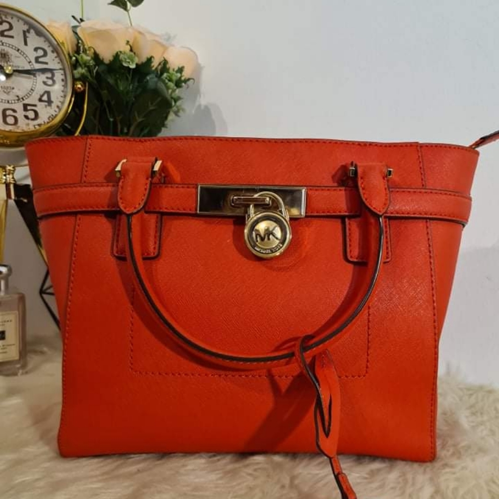 Michael Kors Hamilton Medium Saffiano Leather Tote